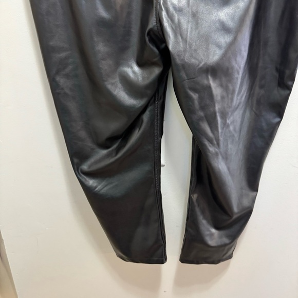 Abercrombie & Fitch The Skinny High Rise Faux Leather Pants Size 37 = Size 24 - Picture 9 of 12